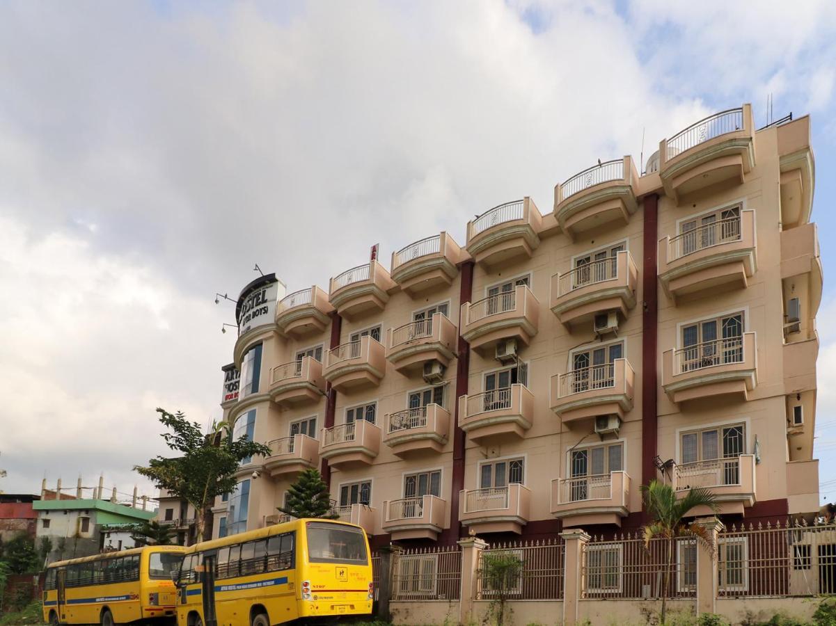 Spot On 82236 Aryan Home Stay Jhājra Esterno foto